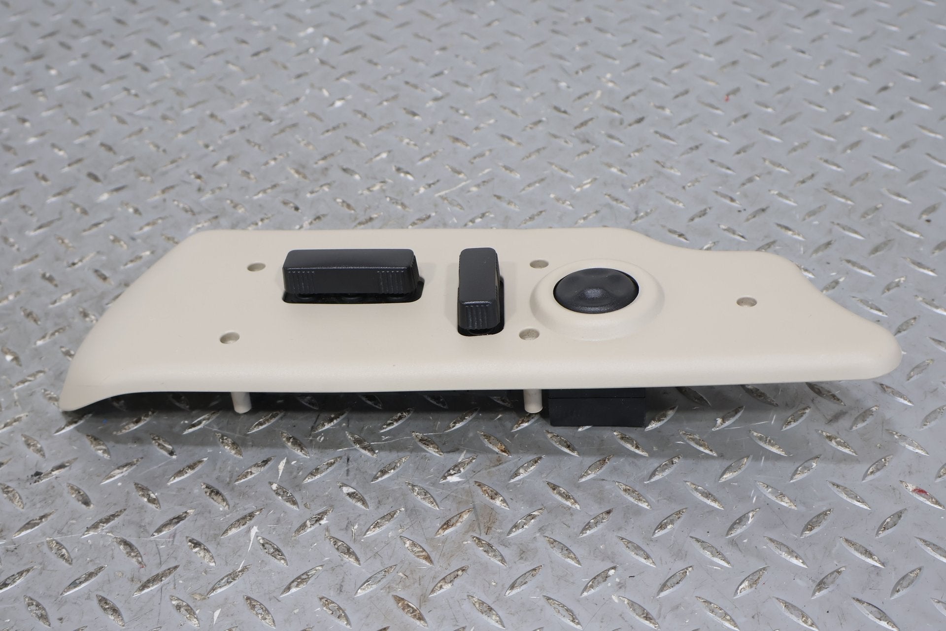 2005 Cadillac Escalade ESV- Seat Switch