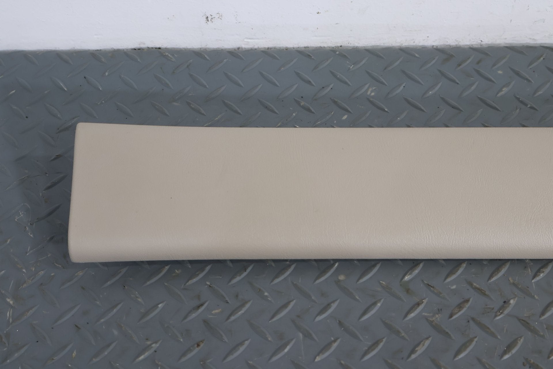 2005 Cadillac Escalade ESV- Sill Plates