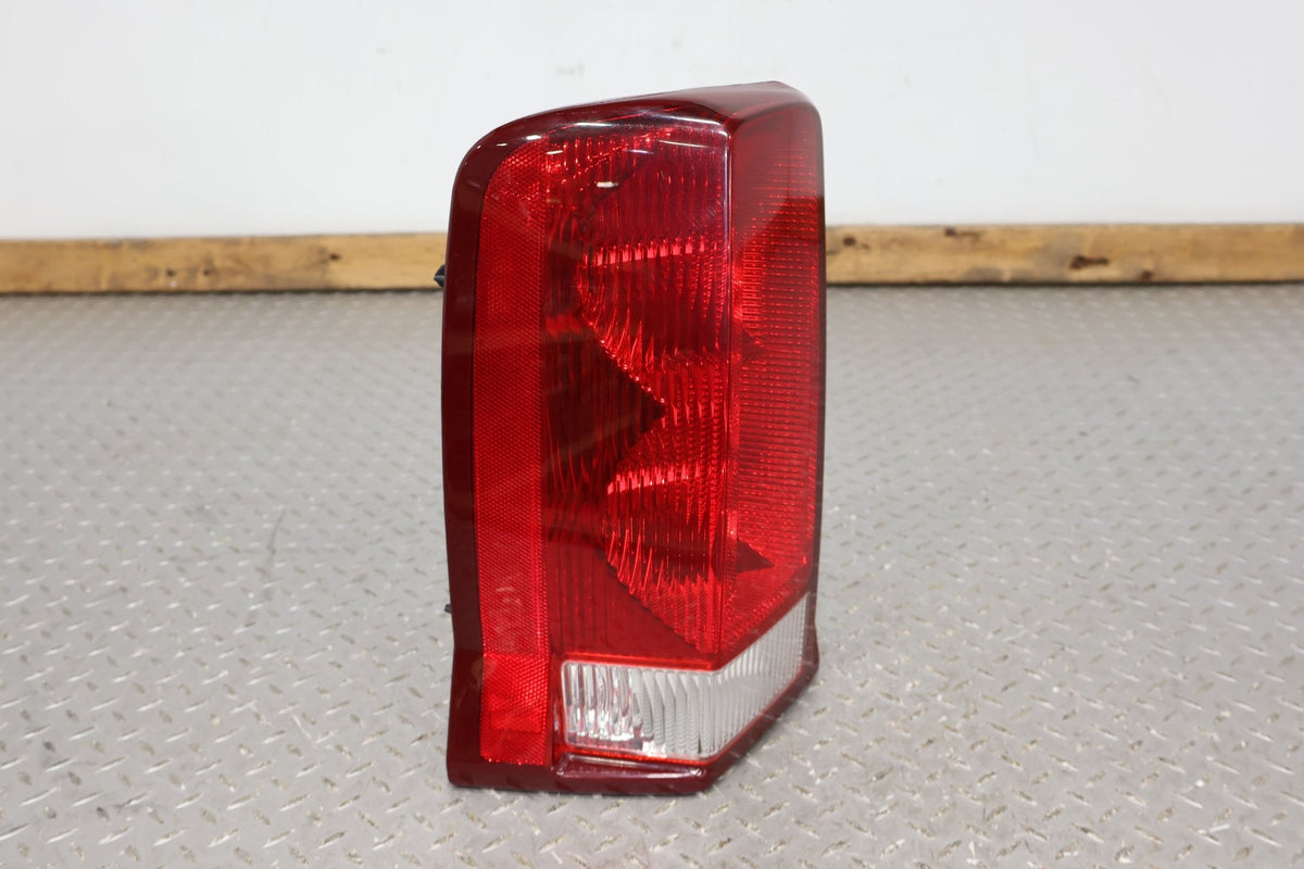 2005 Cadillac Escalade ESV- TAIL LIGHT ASSEMBLY