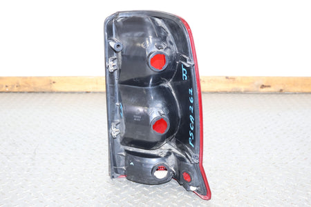 2005 Cadillac Escalade ESV- TAIL LIGHT ASSEMBLY