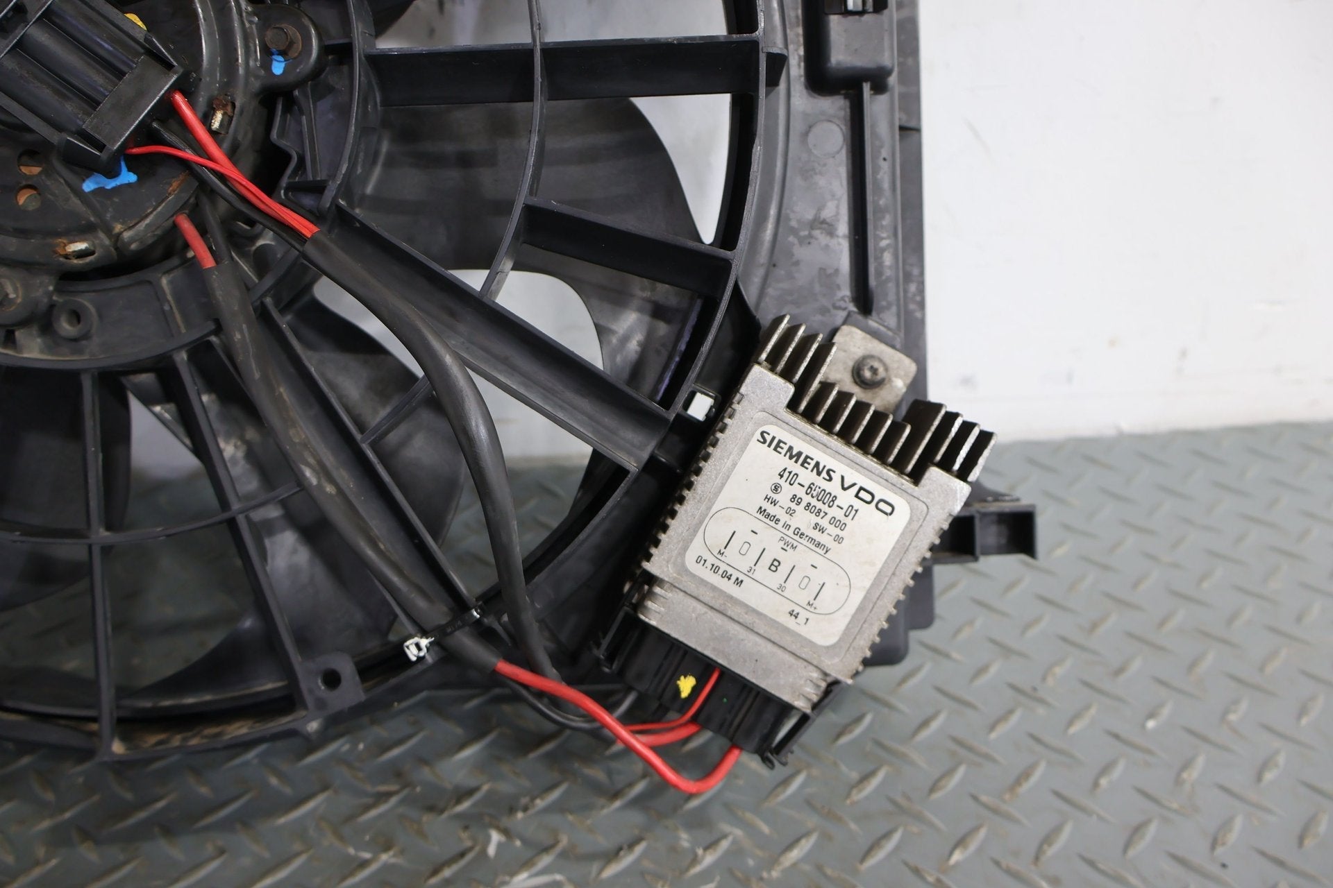 2005 Cadillac XLR- Radiator Fan Motor