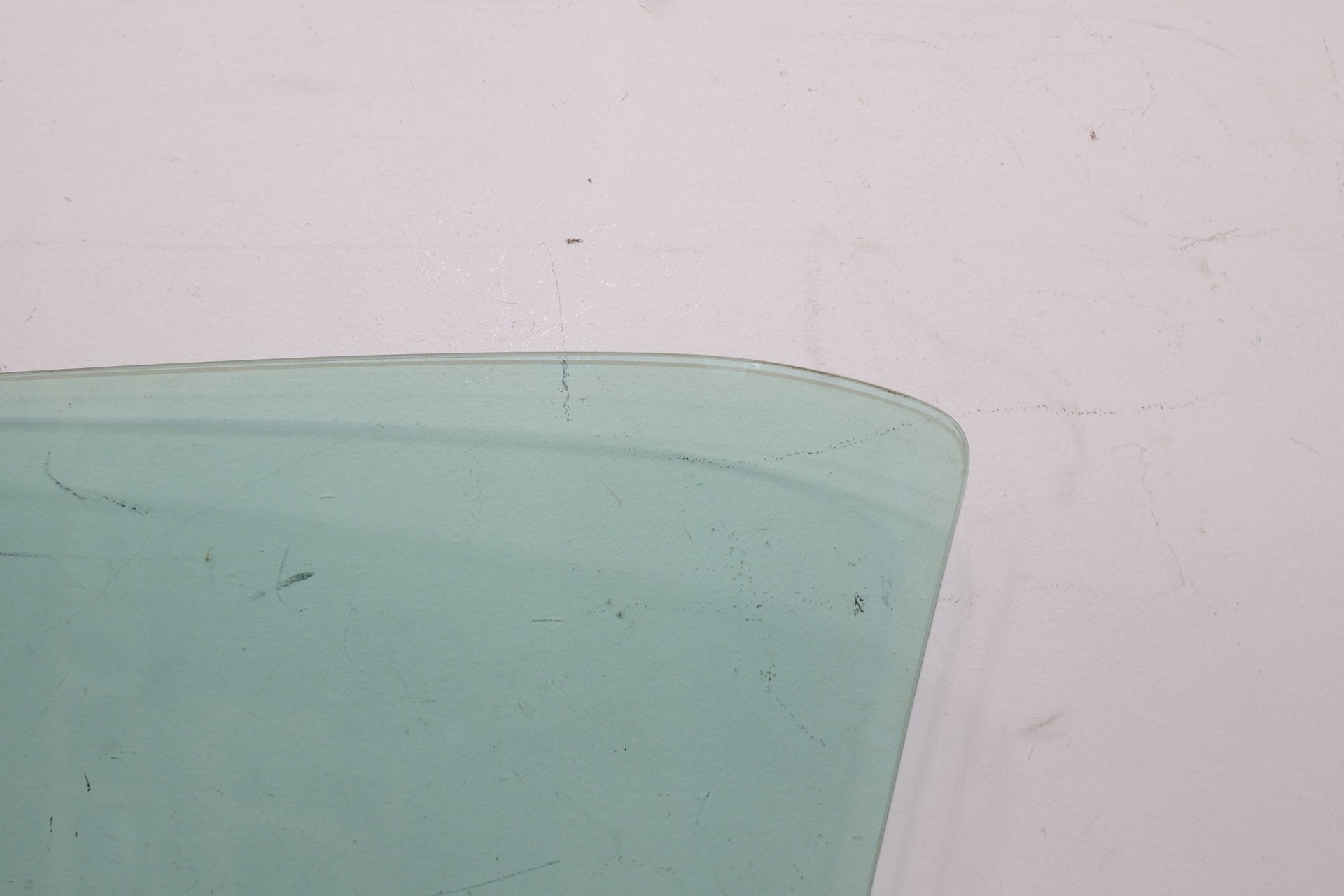 2005 Cadillac XLR- Right Front Door Window