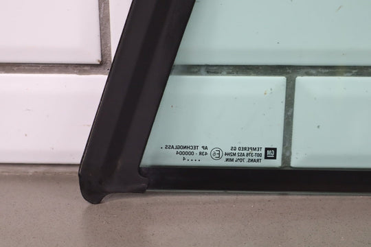2005 Cadillac XLR Right Quarter Window *No Hinge*
