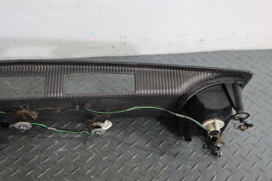 2005 Cadillac XLR- Tail Finish Panel