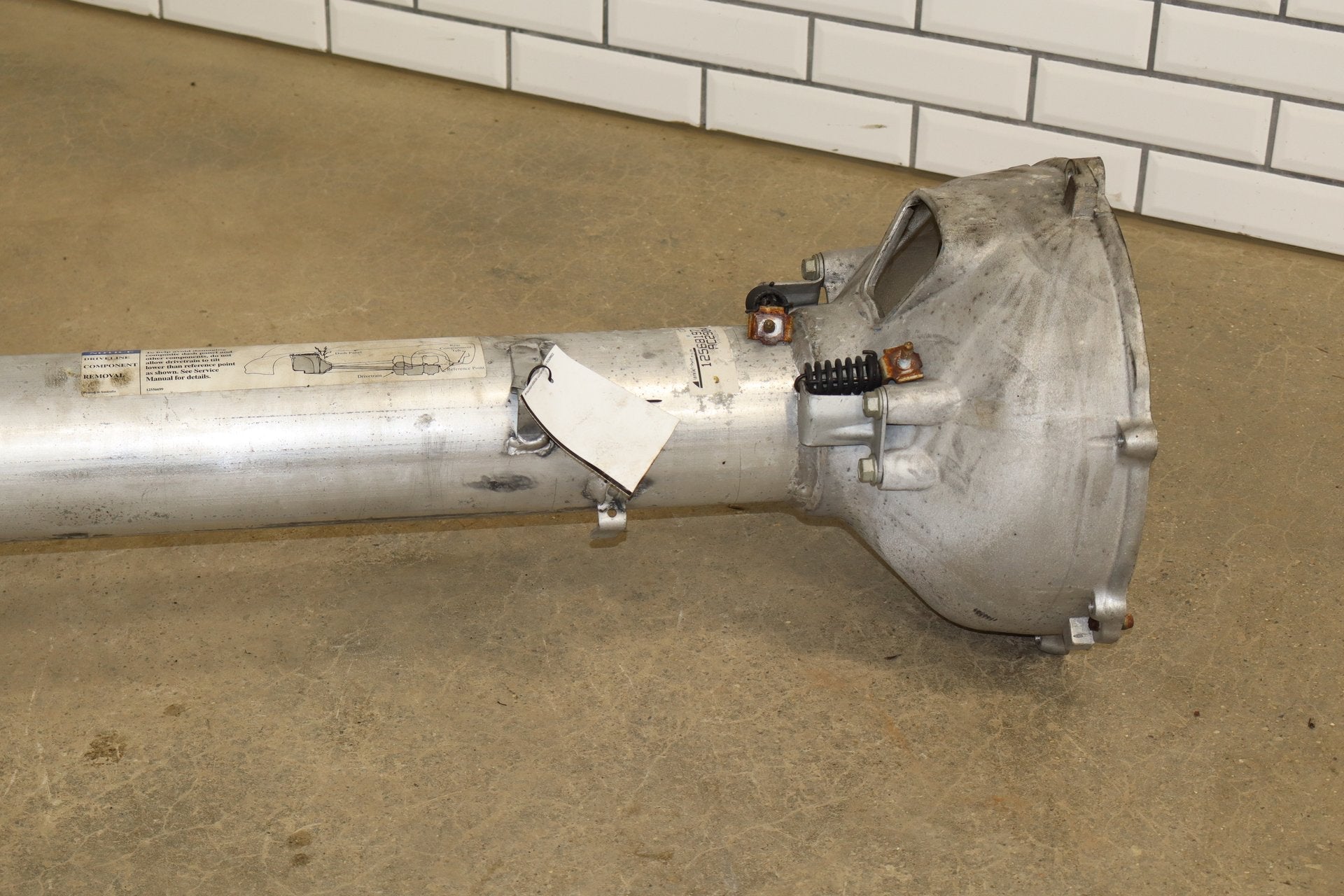 2005 Chevrolet Corvette C6 6.0L LS2 Automatic 4L65E Driveshaft Torque Tube