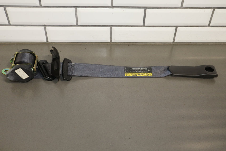 2005 Chevrolet Corvette C6 Coupe Passenger Seat Belt Retractor Black