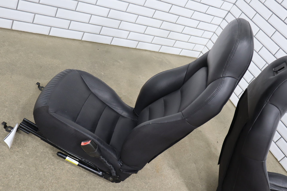2005 Chevrolet Corvette C6 Leather Sport Seat Set Black 193