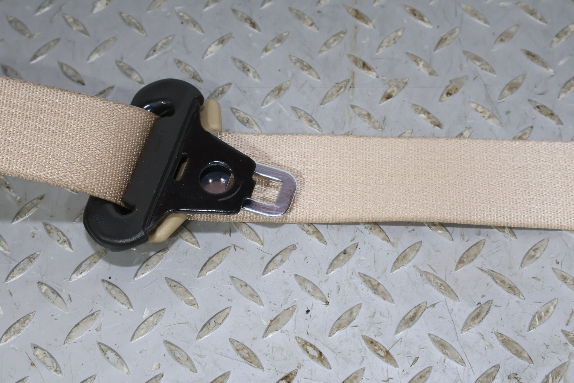 2005 Chevrolet Corvette- Front Seat Belt