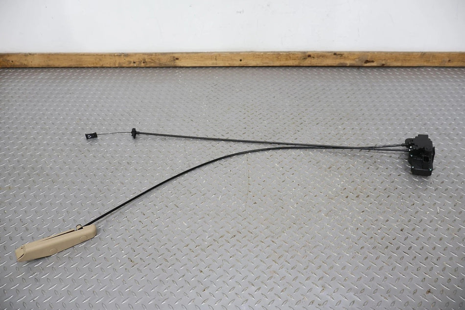 2005 Chevrolet Corvette- Left Front Door Latch