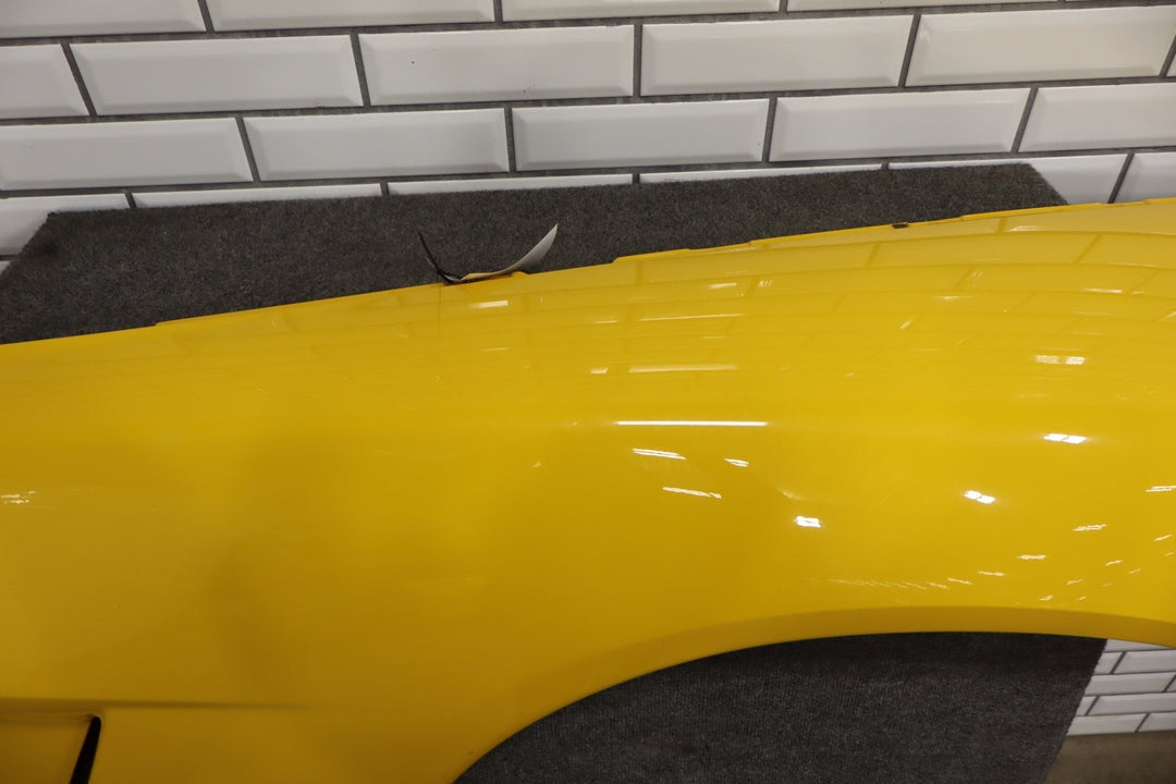 2005 Chevrolet Corvette Right Fender Base Millenium Yellow 79 25938078