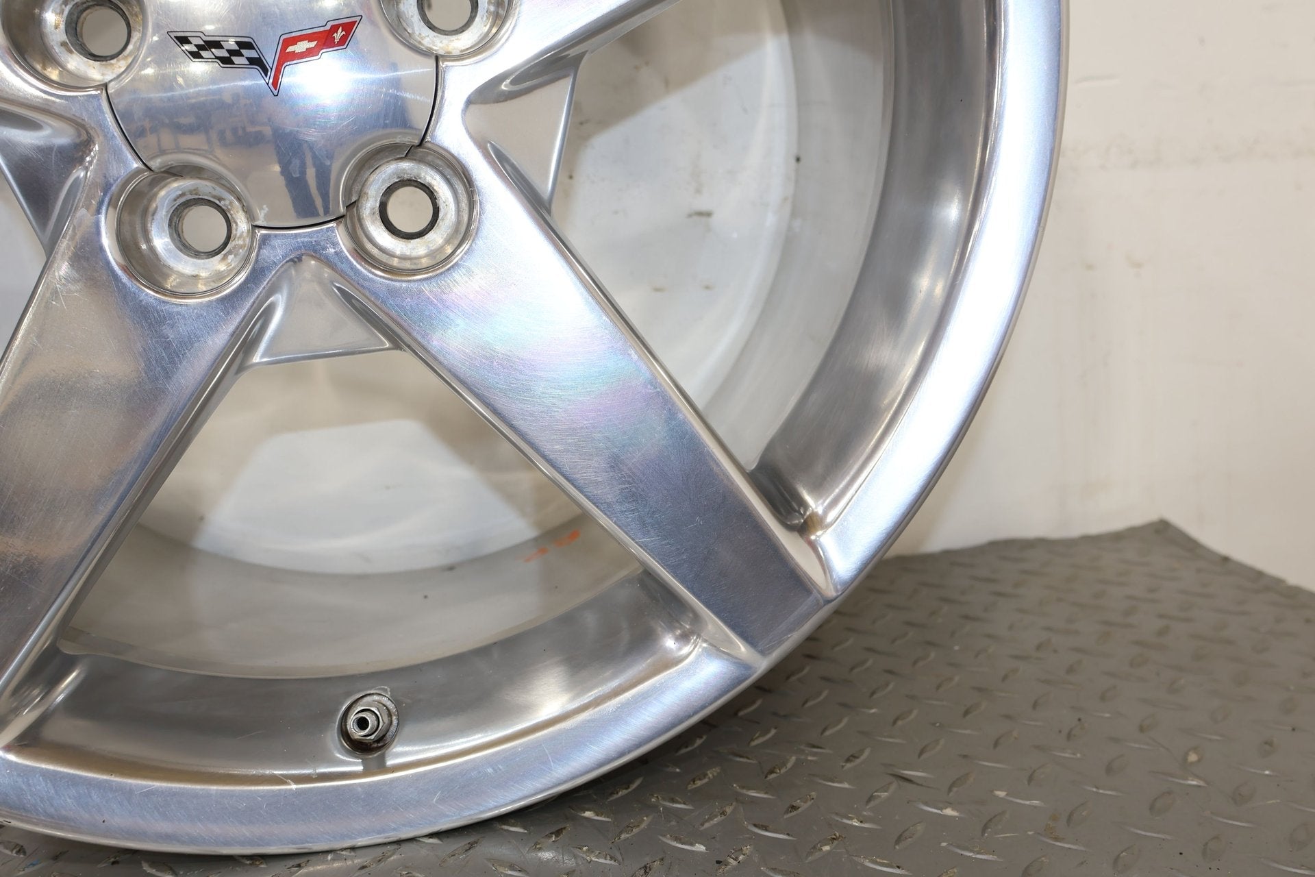 2005 Chevrolet Corvette- Wheel