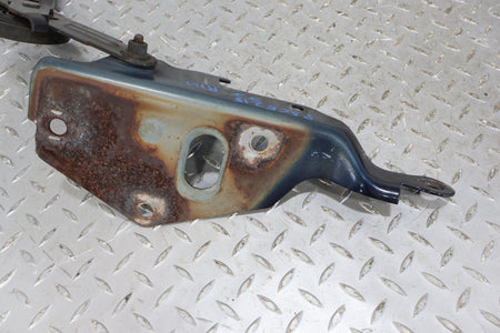2005 Chevrolet Silverado 1500- Hood Hinge
