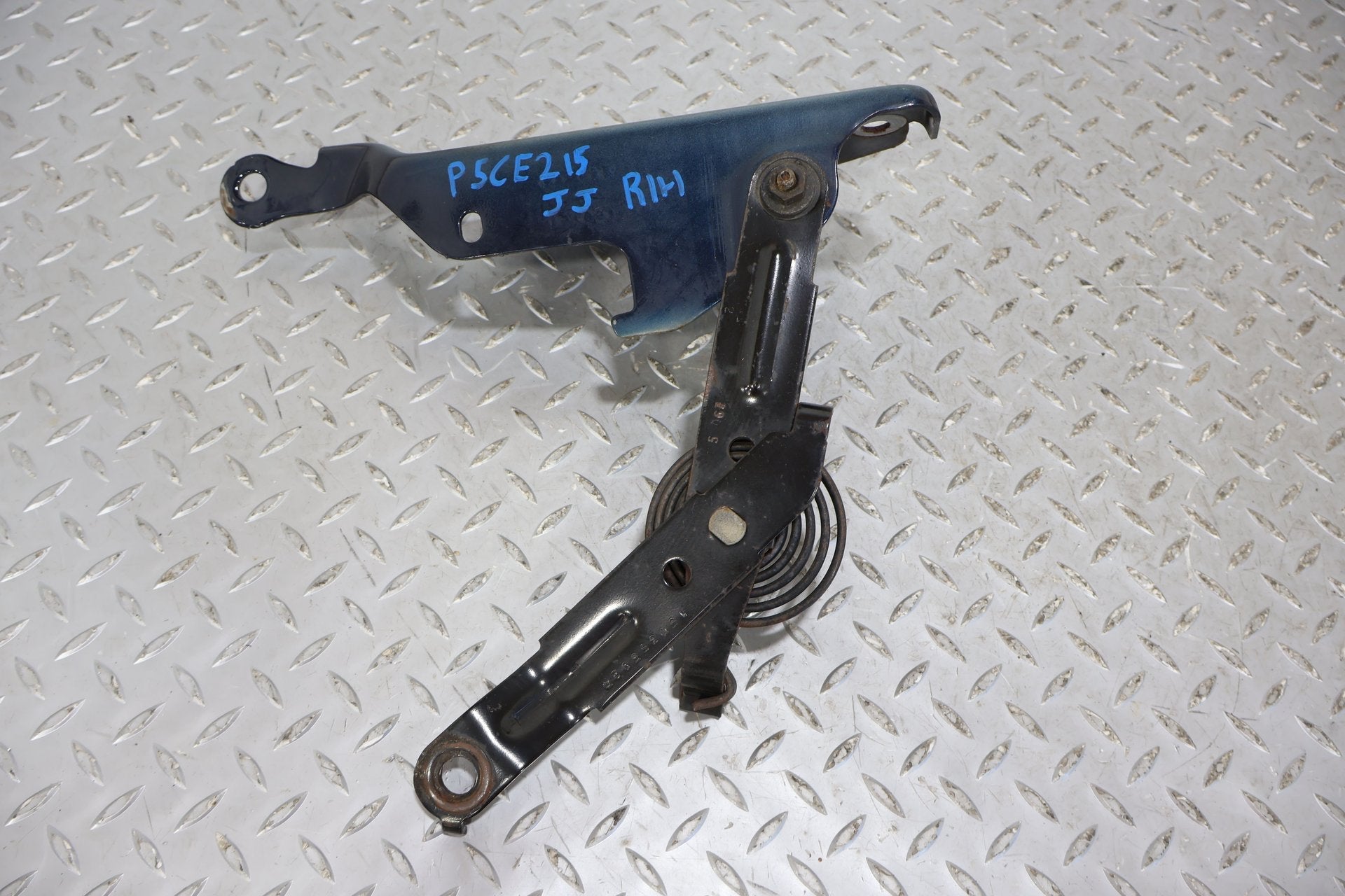 2005 Chevrolet Silverado 1500- Hood Hinge
