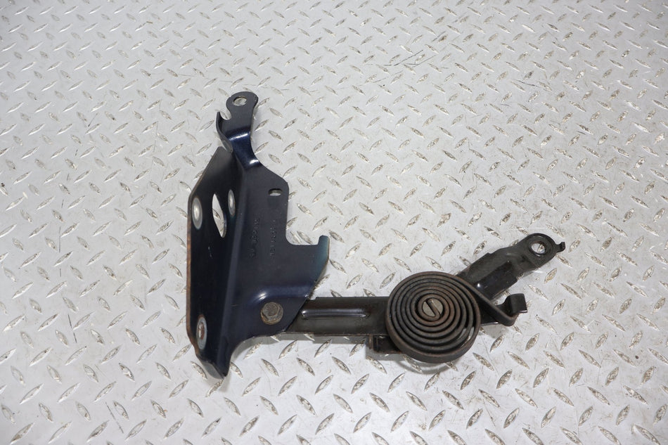 2005 Chevrolet Silverado 1500- Hood Hinge