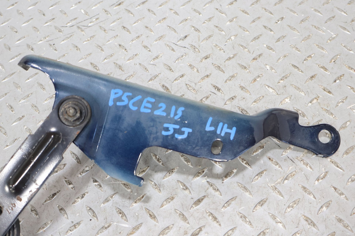 2005 Chevrolet Silverado 1500- Hood Hinge