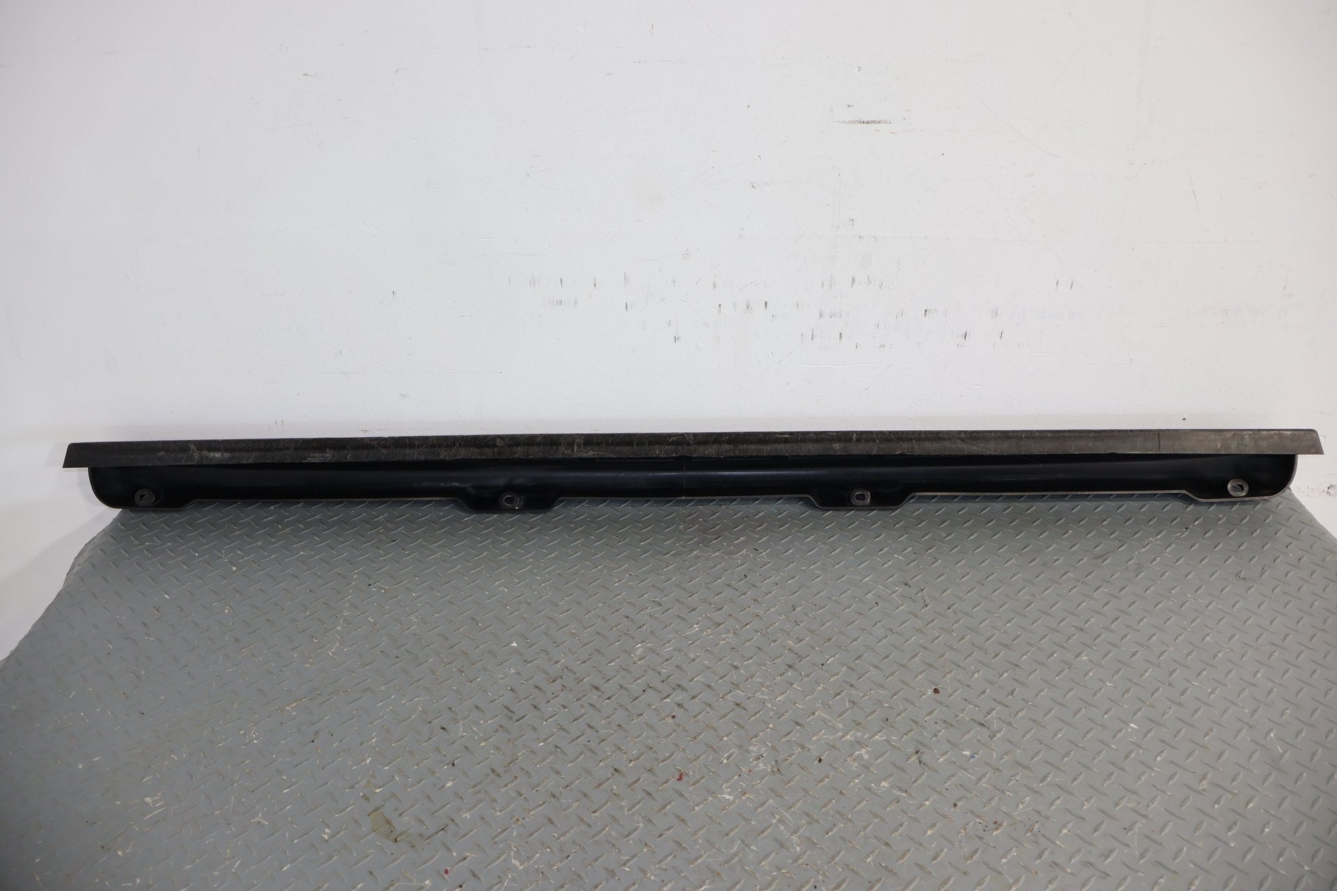 2005 Chevrolet Silverado 1500- Rear Spoiler