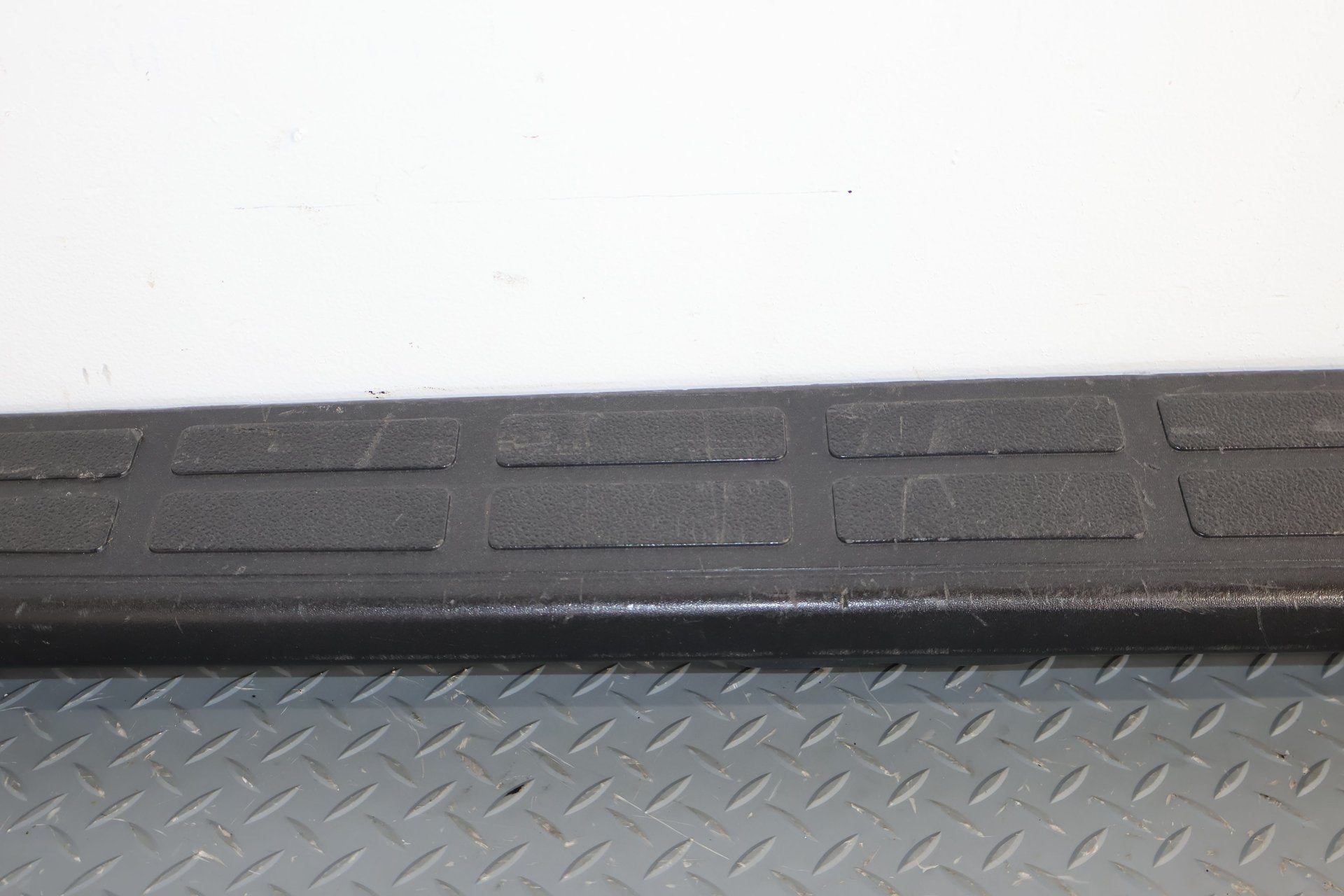 2005 Chevrolet Silverado 1500- Rear Spoiler