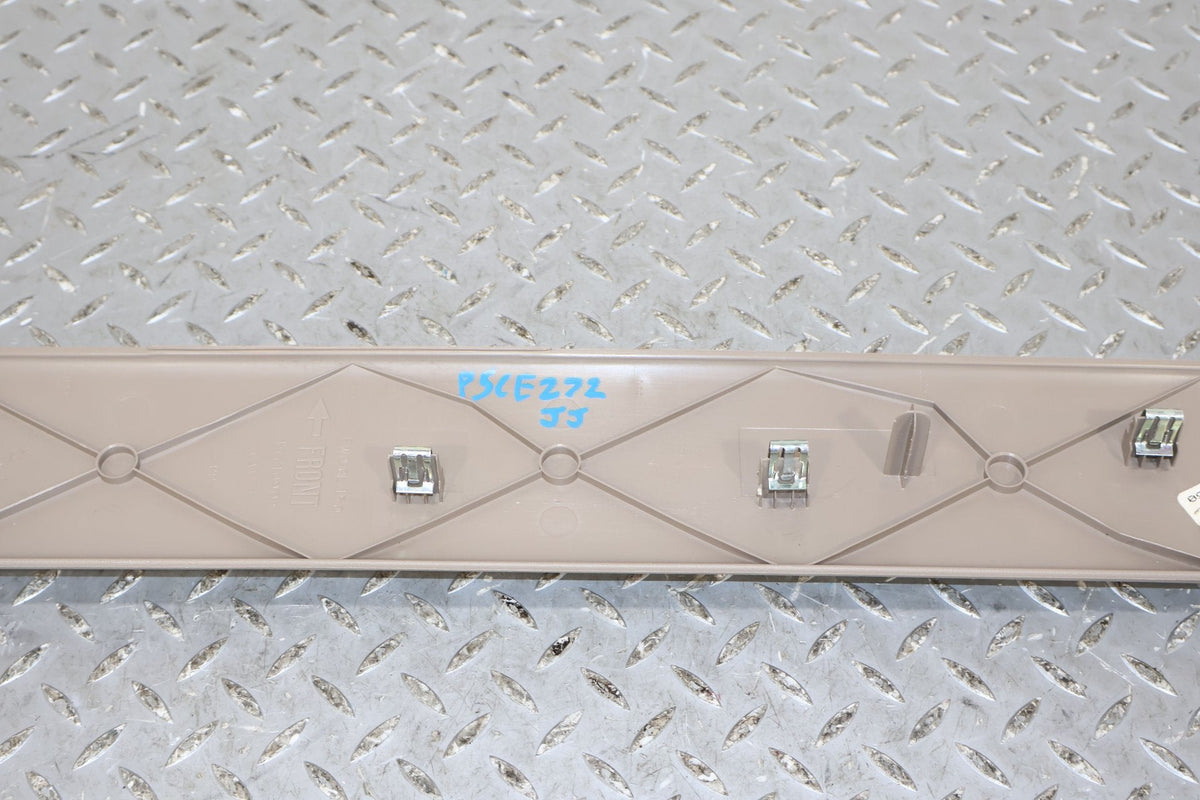 2005 Chevrolet Suburban 2500- Trim Panel