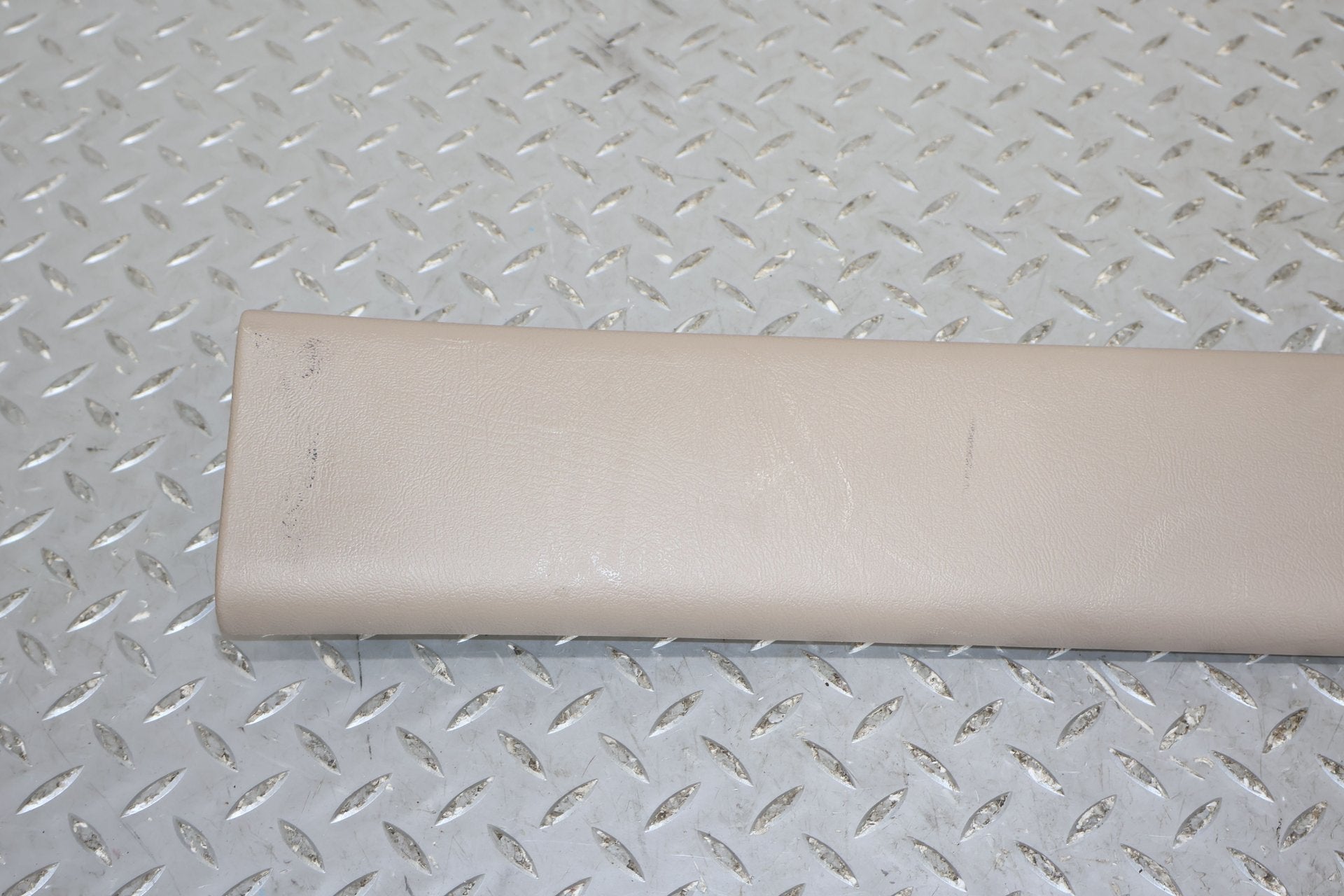 2005 Chevrolet Suburban 2500- Trim Panel