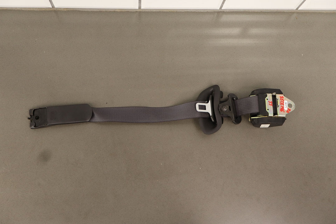 2005 Chevy C6 Corvette Coupe Right Passenger Seat Belt Retractor *Tested*