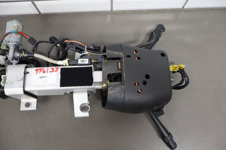 2005 Chevy Corvette C6 Automatic Steering Column Assembly w/ Telescopic Tilt