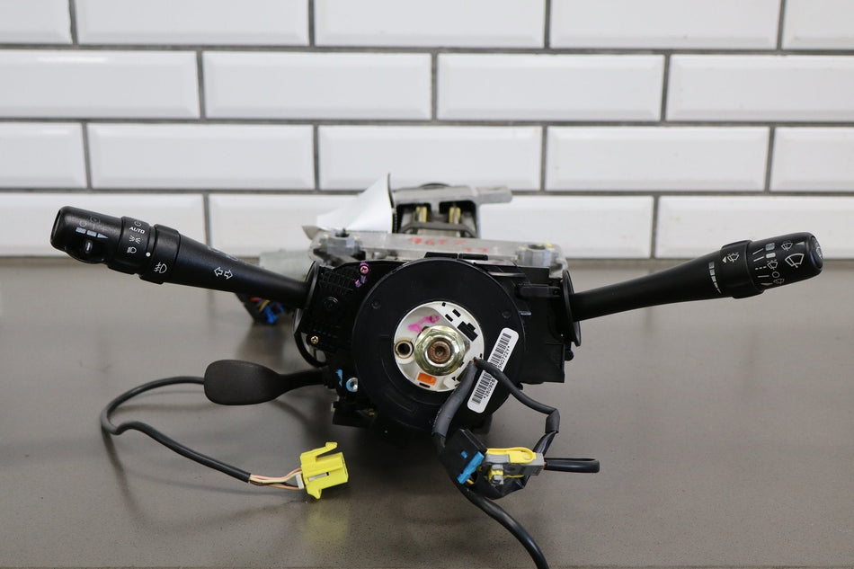 2005 Chevy Corvette C6 Automatic Steering Column Assembly w/ Telescopic Tilt