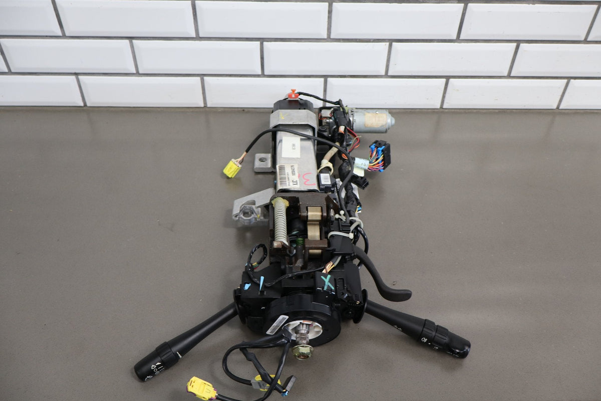 2005 Chevy Corvette C6 Automatic Steering Column Assembly w/ Telescopic Tilt