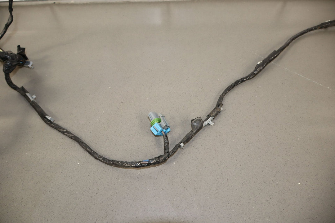 2005 Chevy Silverado GMT800 Left Rear Door Harness 10398020
