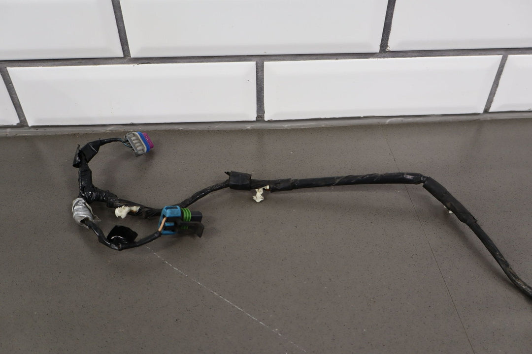 2005 Chevy Silverado GMT800 Left Rear Door Harness 10398020