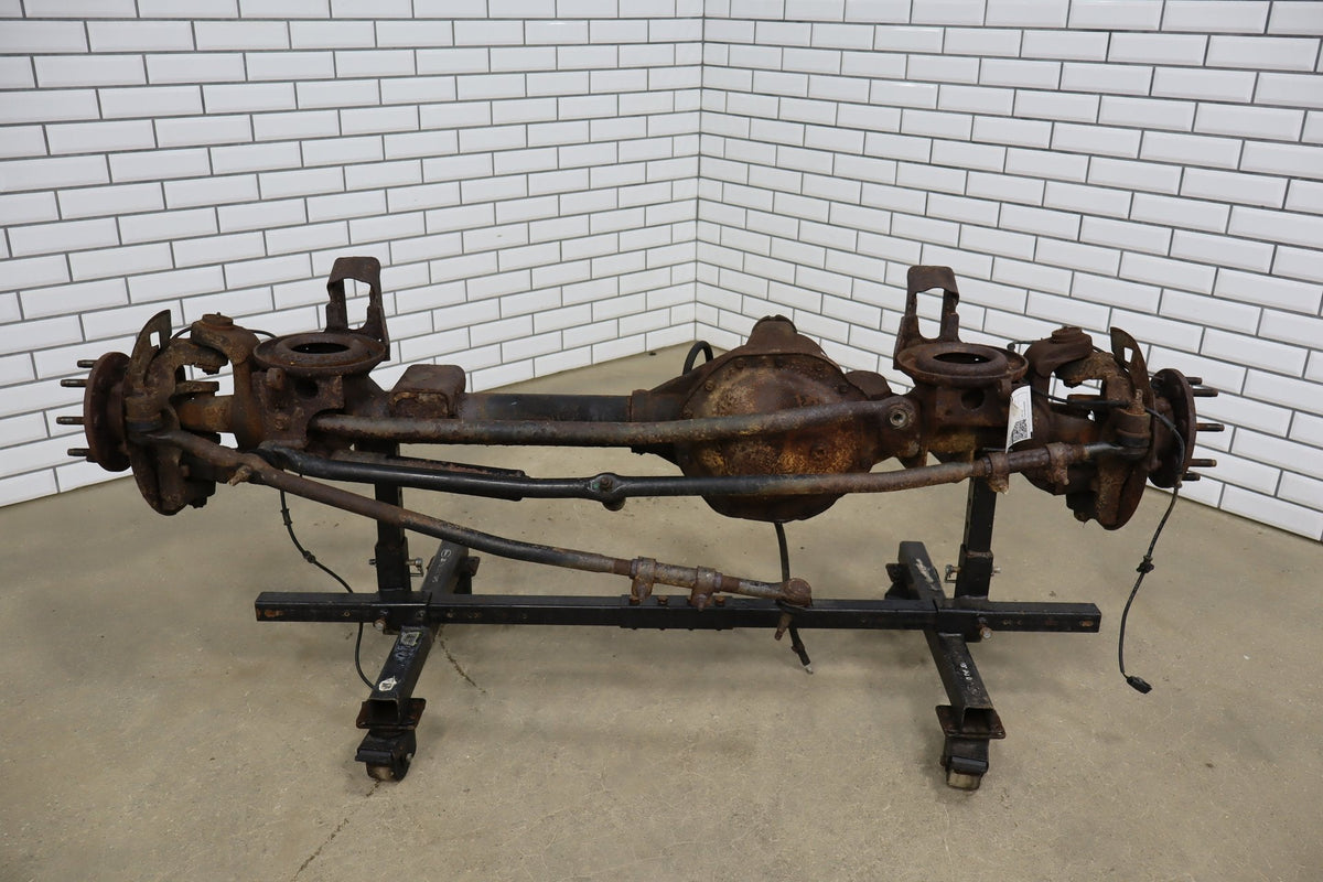 2005 Dodge Ram 2500 4WD Front Axle 3.73 05086716AA