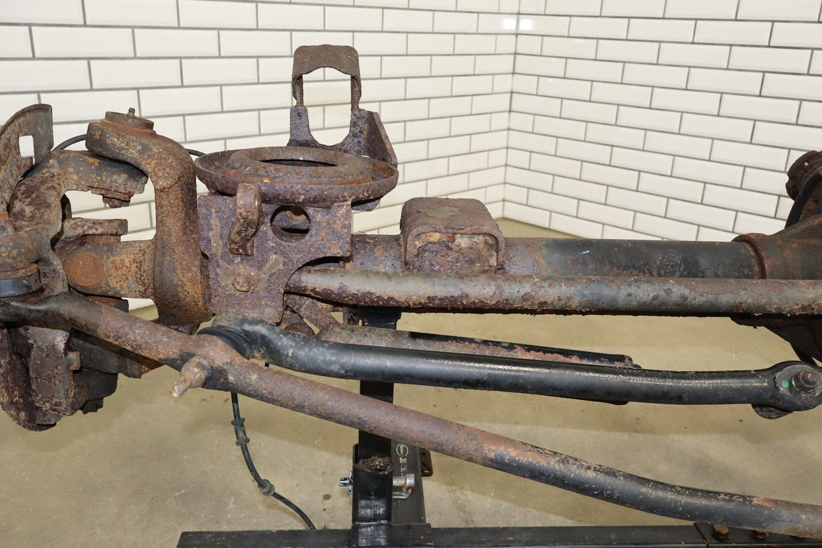 2005 Dodge Ram 2500 4WD Front Axle 3.73 05086716AA
