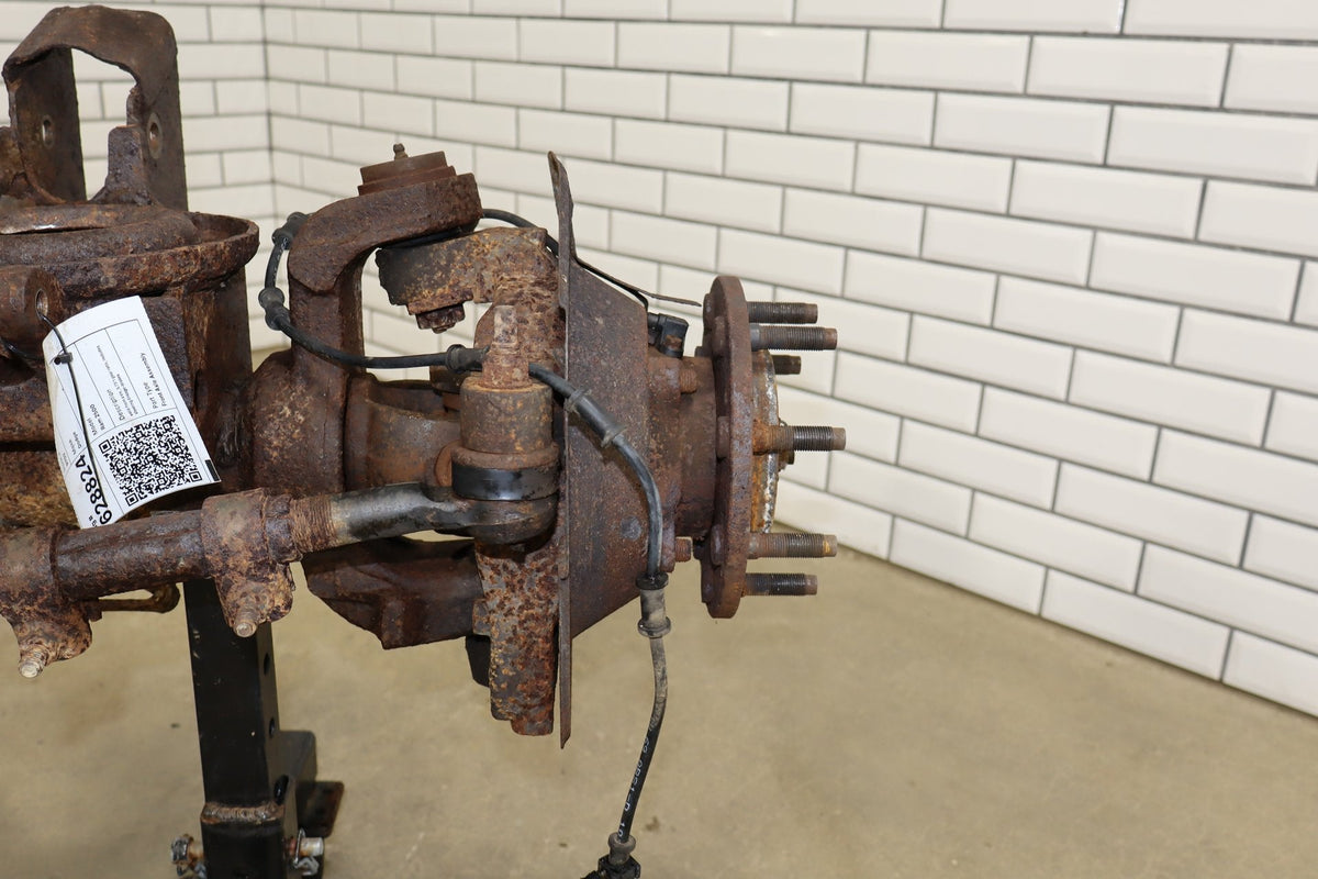 2005 Dodge Ram 2500 4WD Front Axle 3.73 05086716AA