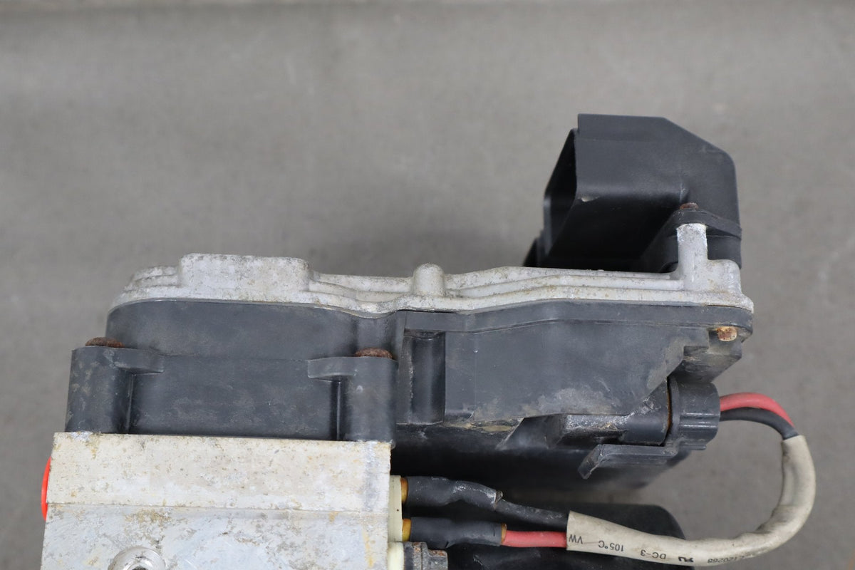 2005 Dodge Ram 2500 ABS Pump Module 52121408AD