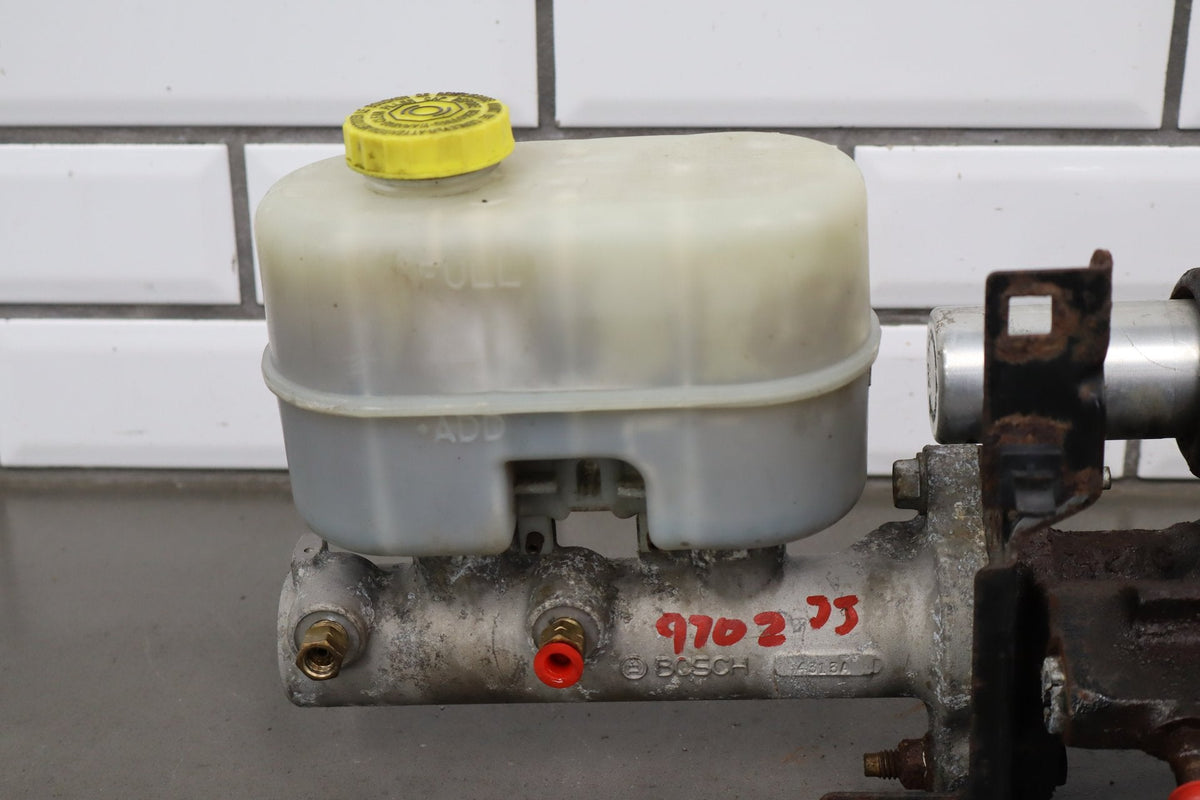2005 Dodge Ram 2500 Hydroboost Booster w Master OEM