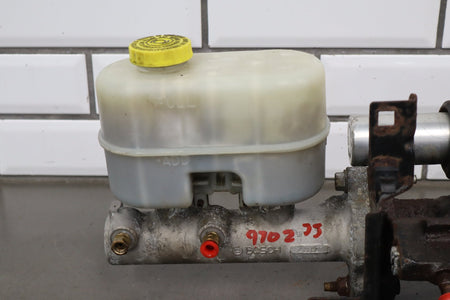 2005 Dodge Ram 2500 Hydroboost Booster w Master OEM