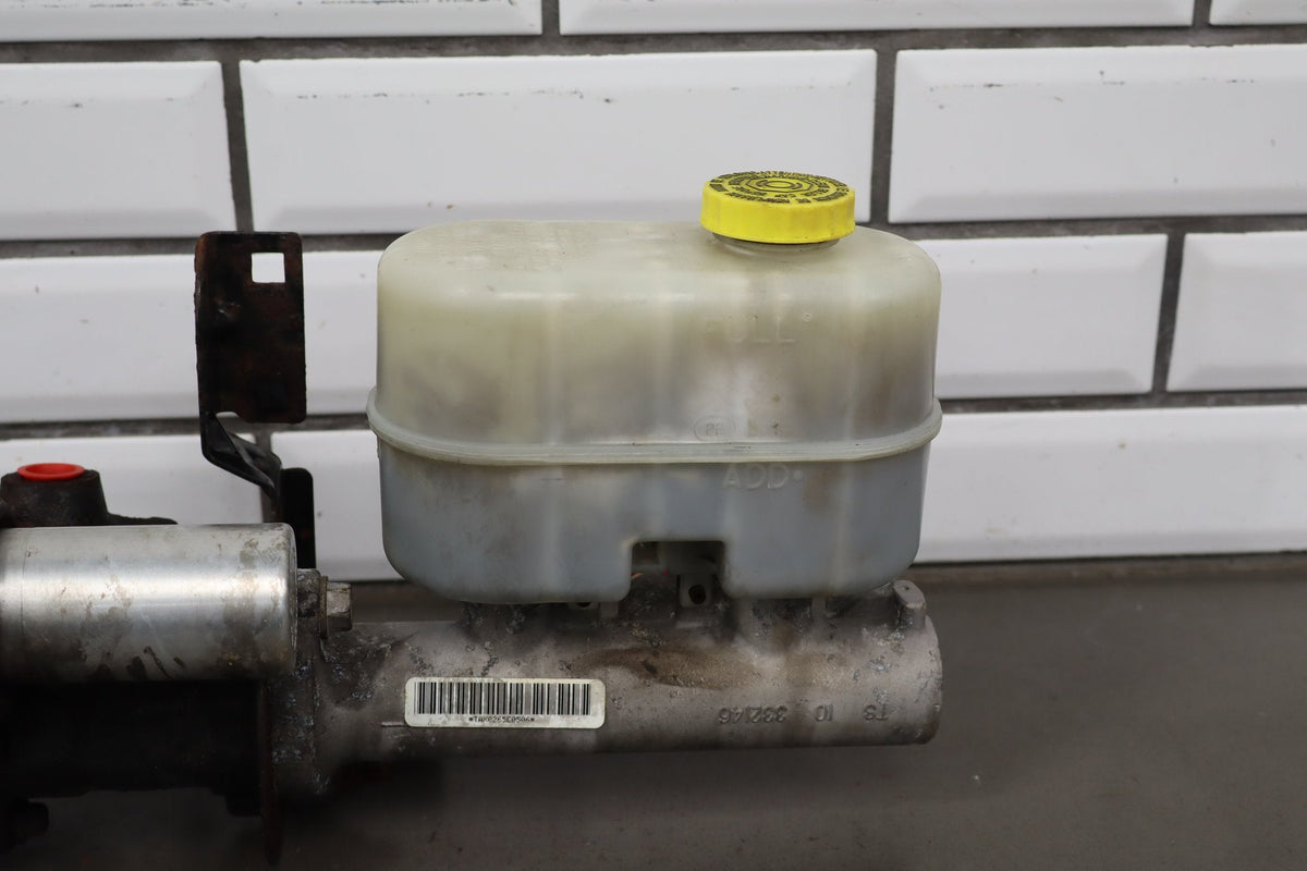 2005 Dodge Ram 2500 Hydroboost Booster w Master OEM