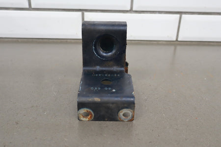 2005 Dodge Ram 2500 Lower Radiator Support Brackets