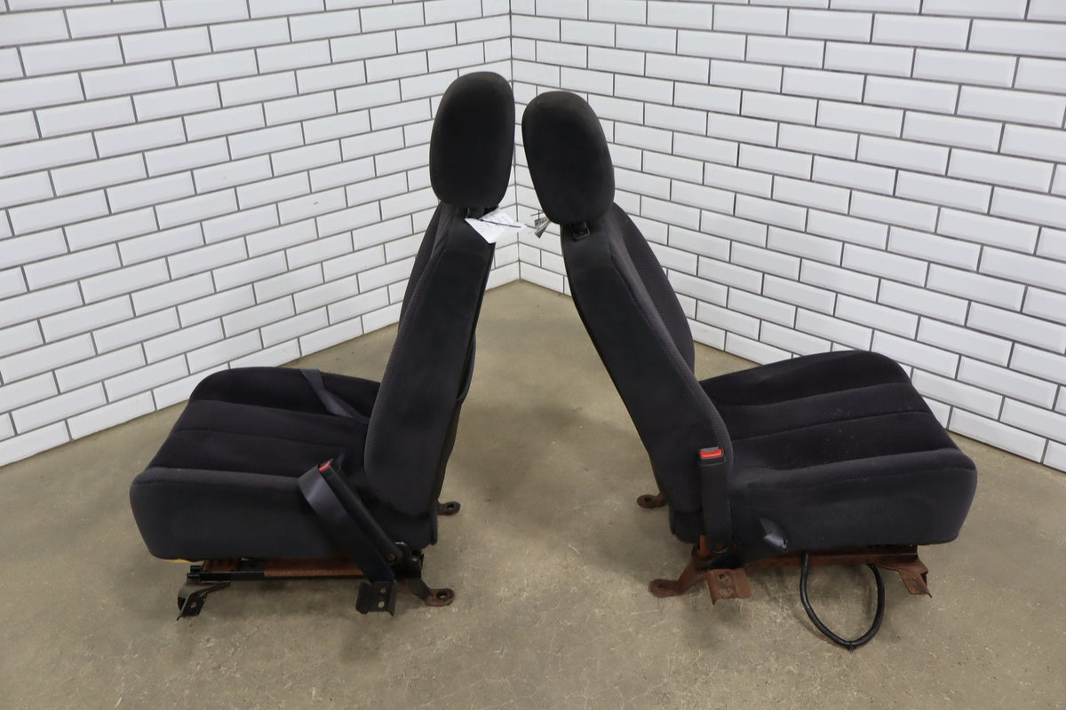 2005 Dodge Ram 2500 Quad Cab Cloth Seat Set Dark Slate DV