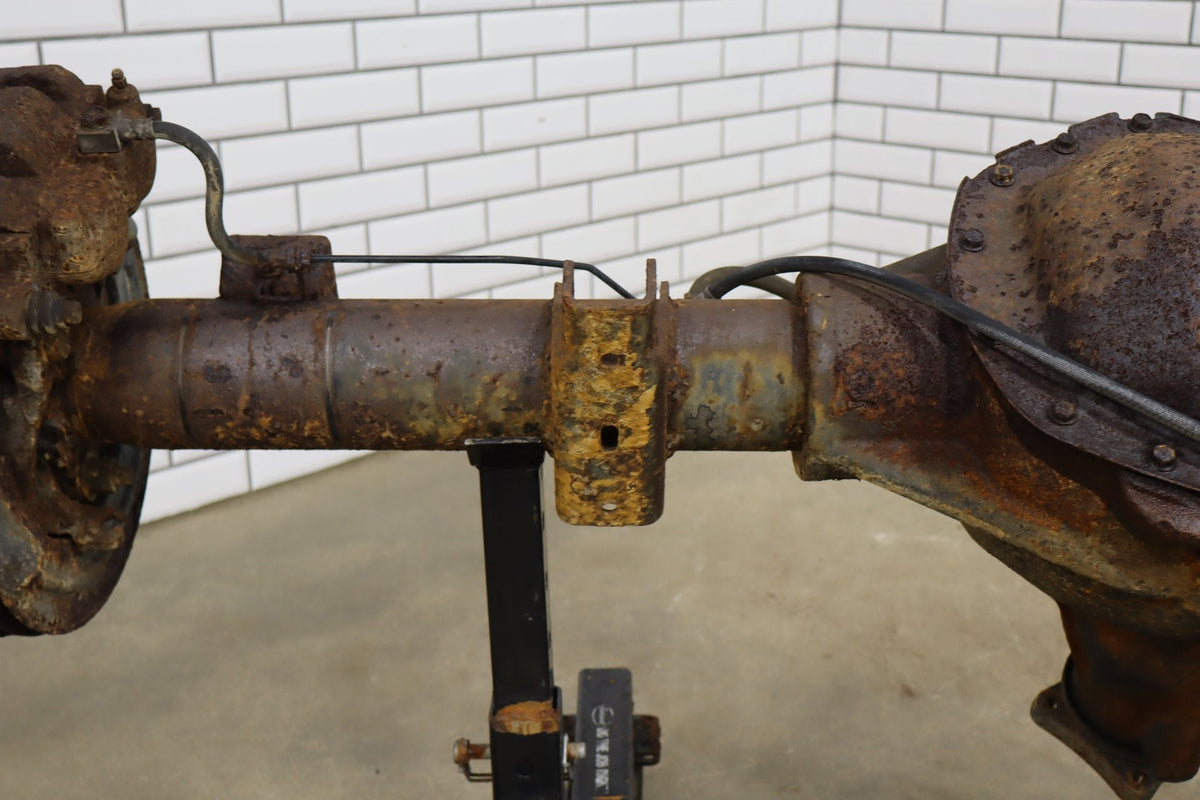 2005 Dodge Ram 2500 SRW 11.5 Rear Axle 05127628AA