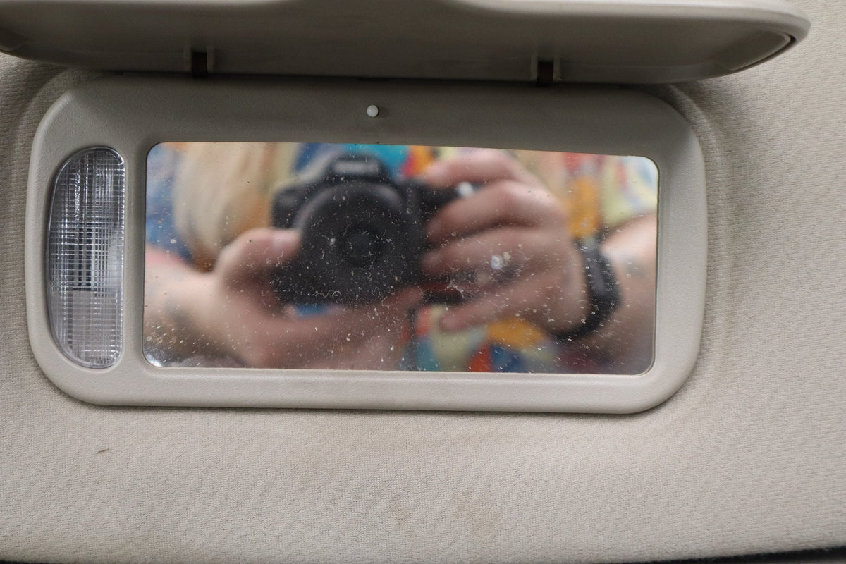 2005 Dodge Ram 2500 Sun Visor Pair Illuminated Dark Slate