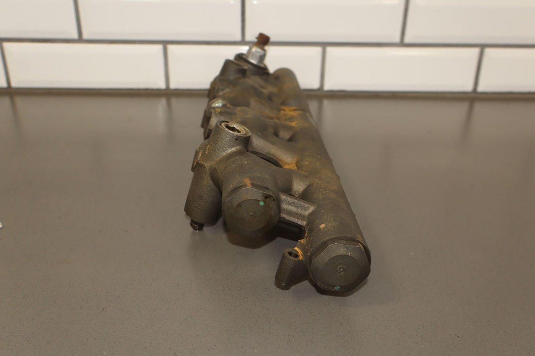 2005 Ford 6.0 Powerstroke Pair Left Right Fuel Injector Rails OEM