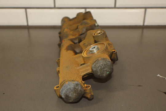 2005 Ford 6.0 Powerstroke Pair Left Right Fuel Injector Rails OEM