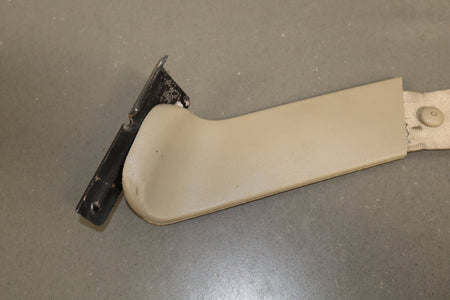 2005 Ford F-250 Super Duty Crew Cab Right Rear Seat belt Pebble AQ