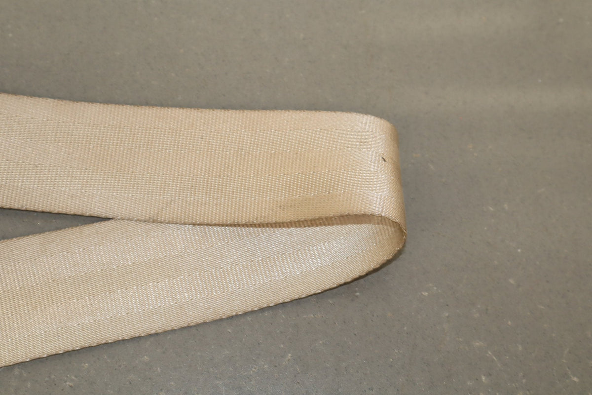 2005 Ford F-250 Super Duty Crew Cab Right Rear Seat belt Pebble AQ