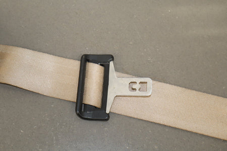 2005 Ford F-250 Super Duty Crew Cab Right Rear Seat belt Pebble AQ