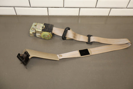 2005 Ford F-250 Super Duty Crew Cab Right Rear Seat belt Pebble AQ