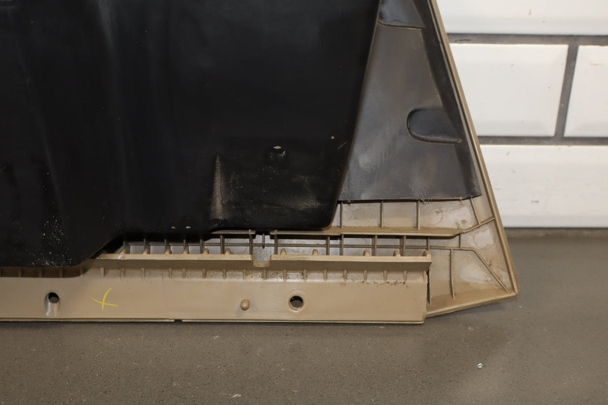 2005 Ford F-250 Super Duty Lariat Glove Box Pebble AQ