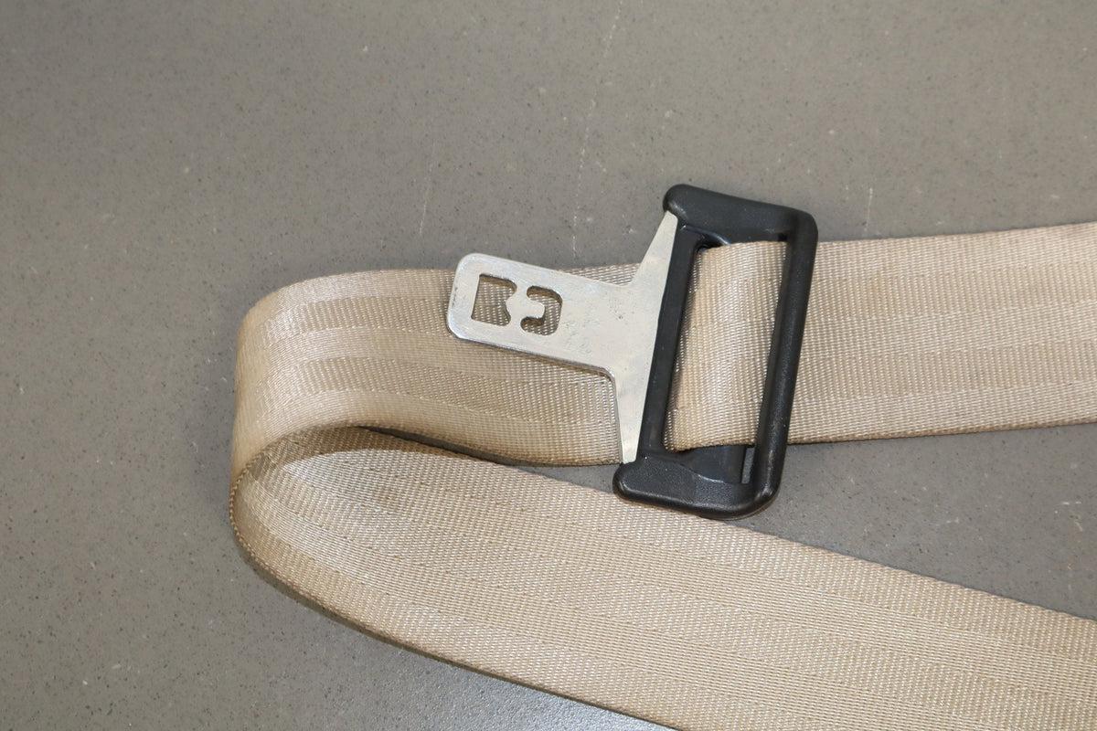 2005 Ford F-250 Super Duty Lariat Left Rear Seat Belt Pebble AQ