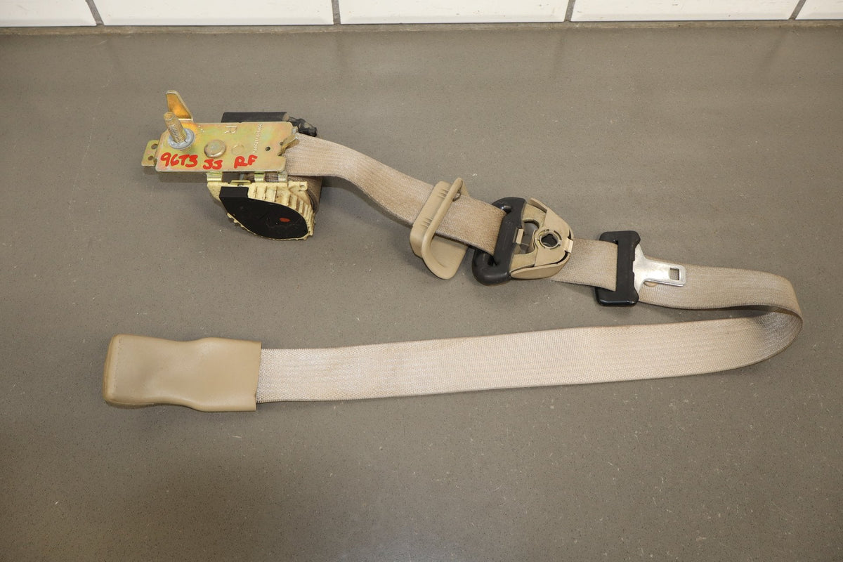 2005 Ford F-250 Super Duty Lariat Right Front Seat Belt Pebble AQ