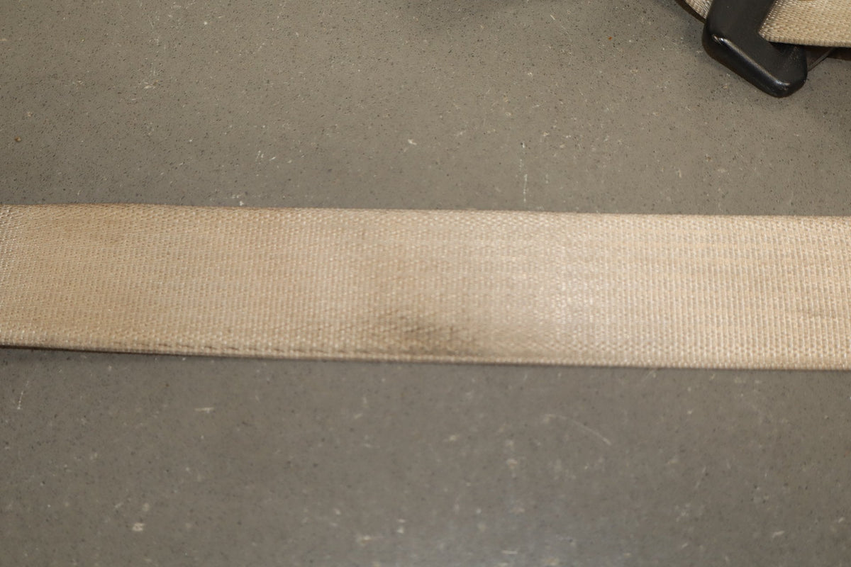 2005 Ford F-250 Super Duty Lariat Right Front Seat Belt Pebble AQ